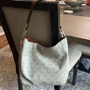 Michael Kors Leather Shoulder Bag